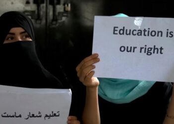 UNICEF kërkon që talibanët të heqin ndalesën ndaj shkollimit të vajzave afgane