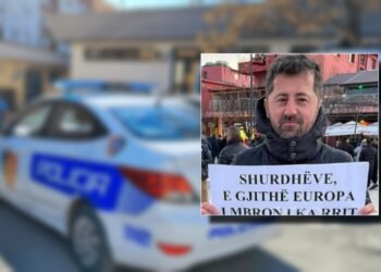 “Djali është në reanimacion, i intubuar”/ Dhunimi i 43-vjeçarit me aftësi ndryshe, nëna e tij: Vetëm në kokë të mos e kishin goditur, Fabjoli nuk ka reaguar