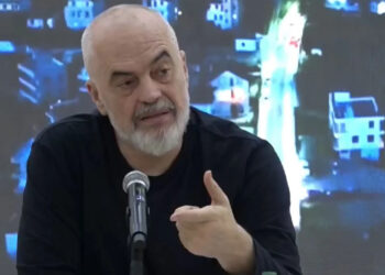 “Soros futi në burg liderin e opozitës, vdeksha unë”/ Rama ironizon Berishën: Si ia kushtoi jetën një miliarder bufit të kënetës?!