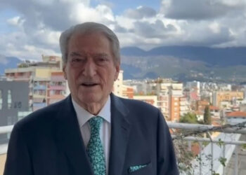 Berisha uron besimtarët myslimanë për Ramazanin: Agjërim të pranuar!