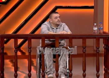 Një muaj pa ndjenja! Aksidenti ‘e lidhi’ pas karriges me rrota: Isha 22 vjeç, tentova 3 herë…