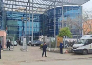 Vijon seanca, kryebashkiaku Veliaj prej 7 orësh në Apelin e GJKKO, pritet vendimi