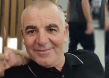 I zhdukur prej dy ditësh, 49-vjeçari gjendet i pajetë në plazhin e Gjirit të Hartës