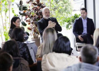 Nga pagat te çiftet e reja, Rama: Së shpejti do të bëjmë publik programin e PS