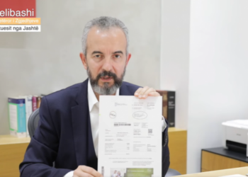 Tre ditë nga përfundimi i afatit/ Celibashi jep detaje për regjistrimin e vendbanimit të diasporës