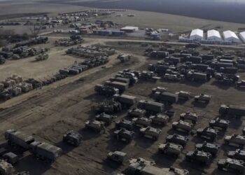 Testohet gatishmëria mbrojtëse e Evropës! Trupat e NATO-s kryejnë stërvitje pak kilometra larg kufirit ukrainas