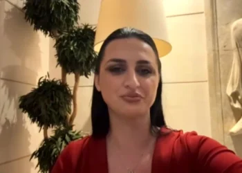 La Berishën dhe u bashkua me Lapajn, Balliu: Nuk qëndroj në një shtëpi që s’më duan! Kam prova se…