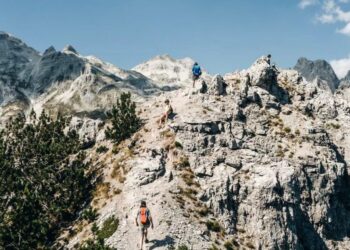 “Lonely Planet”: Cila është koha më e mirë për të vizituar Shqipërinë?