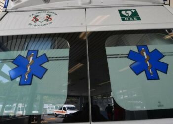Aksident i rëndë në aksin Shkodër-Koplik/ Makina përplaset me ambulancën, humb jetën 55-vjeçari