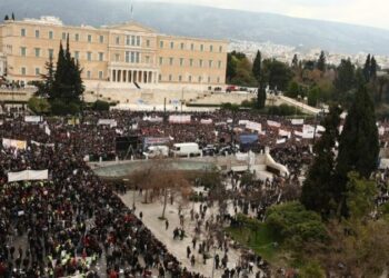 U mbajt sot mocioni i besimit/ Fundi i qeverisë Mitsotakis? Sondazhet: 57.5% e qytetarëve grekë duan zgjedhje të parakohshme