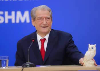 Apologjia monumentale e bufit të kënetës!