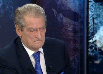 “Duhet vetting i politikës, janë fshehur në  listat e mbyllura si minj”, Haklaj: Berisha do bëjë deputet dhëndrin Jamarbër Malltezi