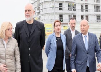 Rama dhe Manastirliu inspektojnë punimet në Fakultetin e Studimeve Profesionale