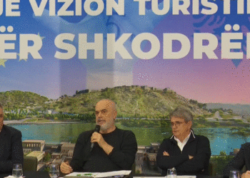 “Atë që investojmë ta marrim mbrapsht”, Rama për turizmin: Janë rritur njësitë akomoduese