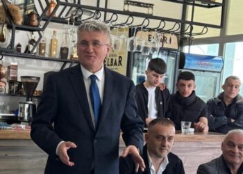 “Pushteti është për të shërbyer, jo për të mbushur xhepat”, Gjekmarkaj për 11 Majin: Është momenti që…