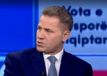 Zgjedhjet, Krrashi: Diaspora, skanim politikës në 35 vite