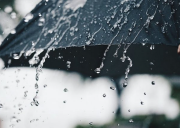 Vranësira dhe reshje shiu gjatë ditës së sotme, temperaturat mbeten të pandryshuara
