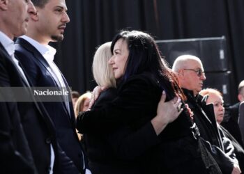 “E kam përjetuar me nënën e Edit”, Linda Rama në homazhet për Haxhi Thaçin: Hashimi është ende larg, në luftë…