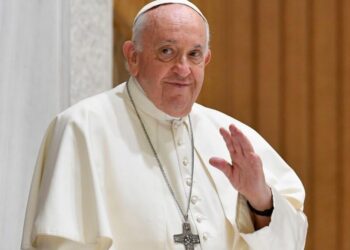 Papa Françesku mesazh falenderimi nga spitali, “bekon” ata që i qëndruan pranë të sëmurëve