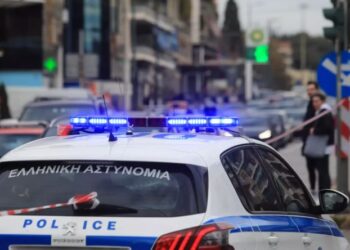 Plagosi me thikë 17-vjeçarin! Arrestohet emigranti shqiptar në Greqi