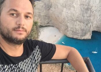 Ndërhyri në disa dosje mes tyre edhe ajo e ‘Toyota Yaris’, GJKKO lë në burg avokatin Radovan Çela