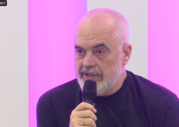 “Ça ndodhi me primaret, ata që fituan i lanë jashtë”/ Rama s’e kursen opozitën: Një tufë qorrash e shurdhësh që recitojnë…