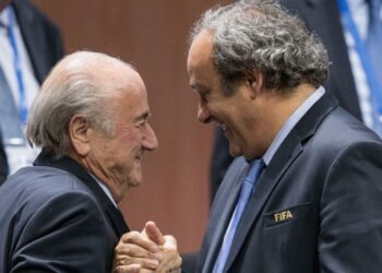 Të akuzuar për korrupsion në FIFA, gjykata zvicerane jep vendimin për Sepp Blatter dhe Michel Platini