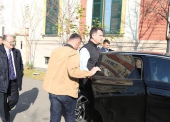 Kërkon lirinë, GJKKO shqyrton sot kërkesën e Erion Veliajt