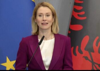 “Shqipëria një partner i fortë i BE”, Kallas në Tiranë: Sot nis dialogu për sigurinë dhe mbrojtjen, BE 90 mln euro për hekurudhën Durrës-Rrogozhinë