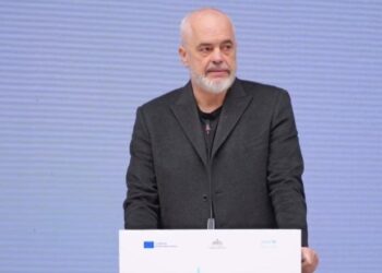 Konferenca rajonale për kujdesin ndaj fëmijëve/ Rama: Kemi bërë progres, do rrisim financimin për 16 mijë fëmijët me aftësi të veçanta
