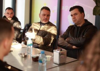 Basha sulmon Ramën: Premtoi shëndetësi falas, pasuroi shokët dhe oligarkët!