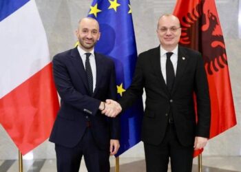 Igli Hasani takim me ministrin francez të deleguar për Evropën: Konferenca e 4 Ndërqeveritare mund të mbahet së shpejti