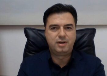 I dorëzoi çelësat e Tiranës në 2014, Basha kujton takimin me Papa Françeskun: Kolos i mirësisë