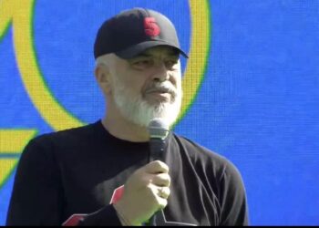 Arsim, shëndetësi, bujqësi dhe…/ Rama rendit punët e bëra në 3 mandate: Vetëm në Tiranë 2.17 miliardë euro investime