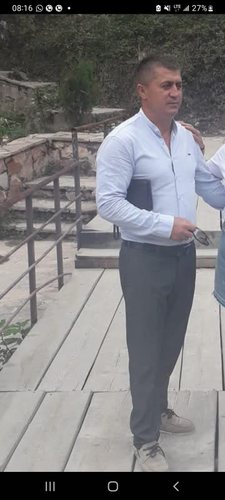 Sali Berisha hapi fushatën me njerëz të ndaluar nga policia