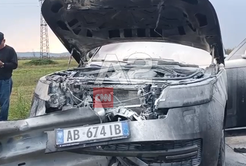 Dy aksidente në Lushnje–Fier, Range Roveri merr flakë, 6 të plagosur