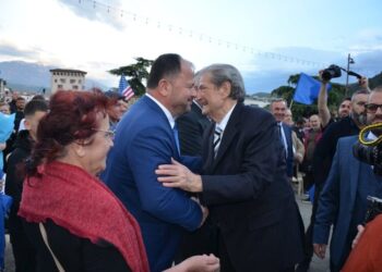 Maliqi i zhgënjyer me prezantimin që i bënë të vetët në Berat: 20 vite karrierë politike, s’mund të mi denigrojë asnjë “kodosh politikan”