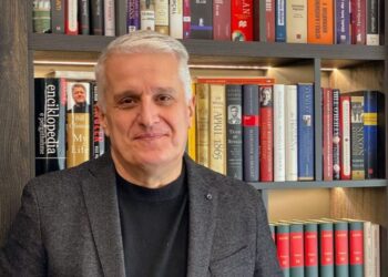 Nga dhjetori ’90 te fushata e kësaj pranvere 35 vite/ Pandeli Majko, një karrierë politike sa mosha e tranzicionit (Video)