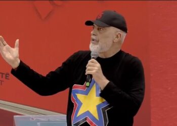 “U ngritëm mbi veten për të pranuar goditjet e drejtësisë mbi ne”, Rama: Si u bë kaq i fortë Altin Dumani?! Ishte edhe më herët prokuror, por s’kishte “shpatën”