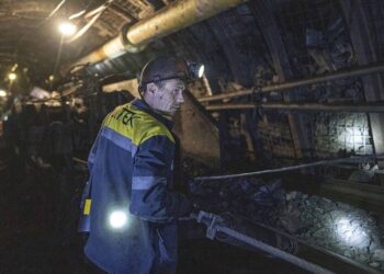 Gati firmosja e marrëveshjes për mineralet e rralla mes SHBA dhe Ukrainës! Ç’ndohdh me ndihmën ushtarake?