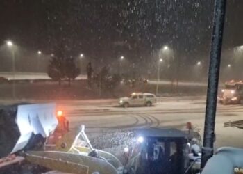 Dëbora deri në 10 cm në juglindje, probleme në qarkullim dhe në furnizimin me energji elektrike