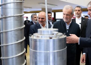 Dilema e Trumpit për programin bërthamor të Iranit: Ta verifikojë apo ta shkatërrojë?