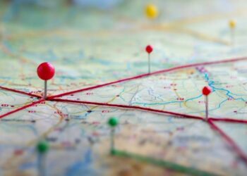 Kina, furnizuesja kryesore e Shqipërisë: Energjia dhe tekstilet, motorët kryesorë