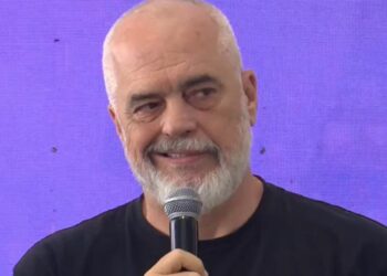 Propozimi i Ramës: Të fshijmë të gjitha borxhet te bizneset më të vjetra se 10 vjet