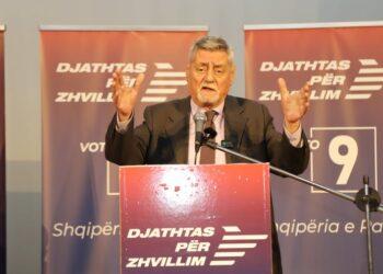 Dash Shehi ‘sfidon’ Ramën dhe Berishën: Ju pres në debat, hajdeni ballafaqojmë programet!