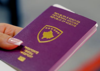 Një tjetër shtet heq vizat për qytetarët e Kosovës