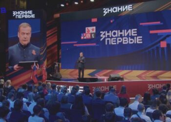 Rusia përgatitet të sulmojë NATO-n, Medvedev: Finlanda dhe Suedia janë targeti jonë