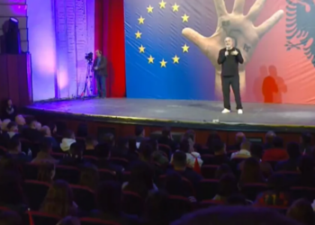 “Më 11 maj të synojmë 1 mln vota”, Rama: Opozita maksimumin e  mori në 2021! Tani na gjurmojnë më britma dhe gërhima, por…