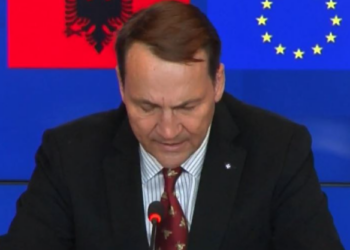 “Zgjerimi, prioriteti ynë”/ Sikorski me Ramën dhe Kos: Kapitujt që po hapim, jetik për integrimin ekonomik të Shqipërisë
