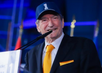 LaCivita “trumpizon” Berishën, doktori me kapele në fushatë si presidenti i SHBA